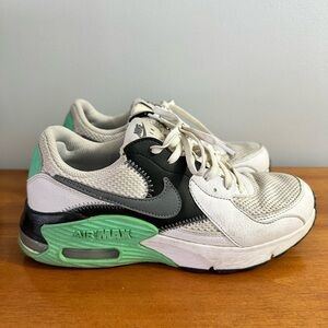 Nike Air Max Excee Sneakers -Women’s Size 7 in White, Black, Mint